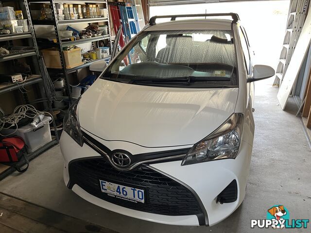 2015 Toyota Yaris UNSPECIFIED UNSPECIFIED Hatchback Manual