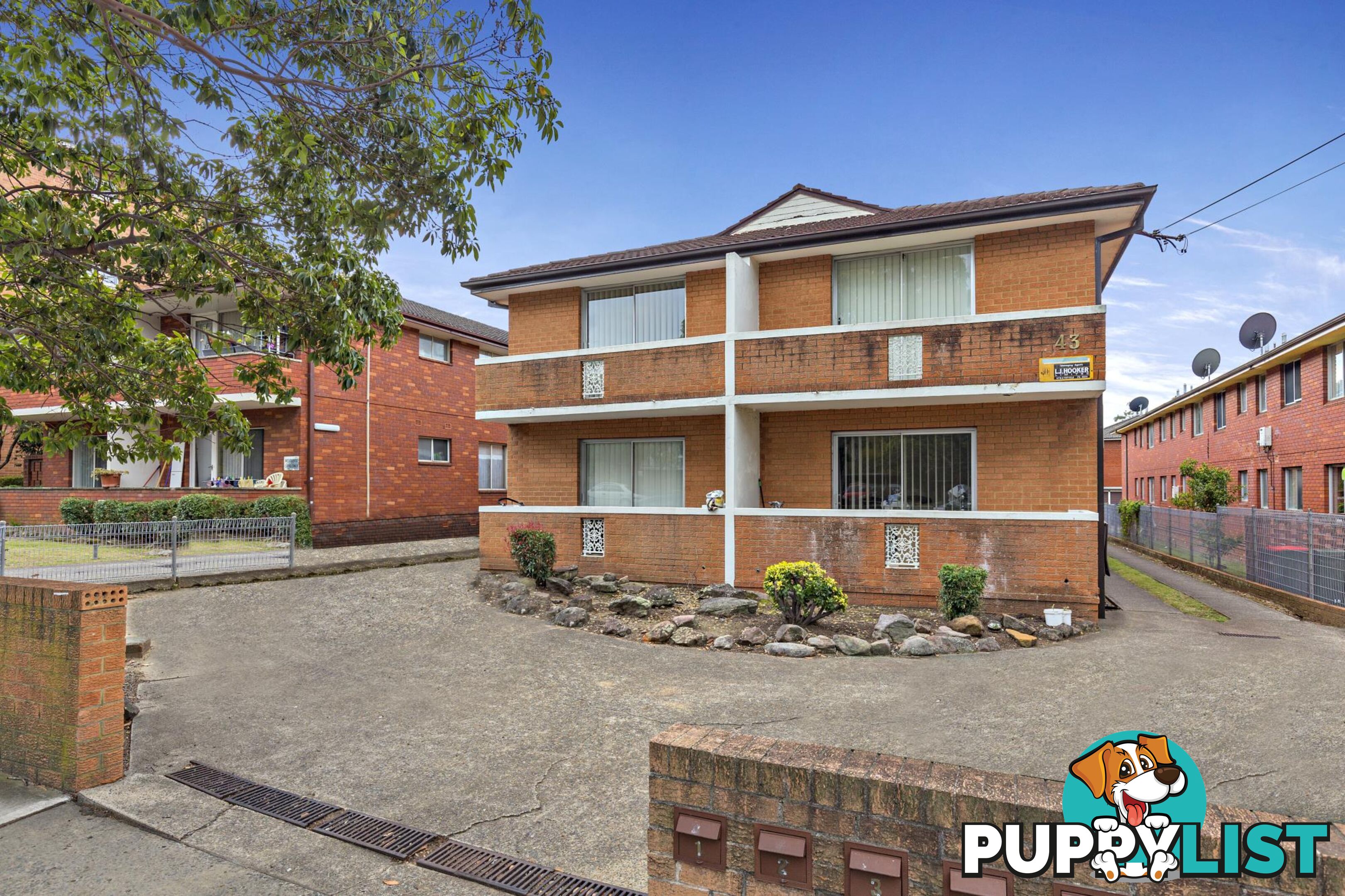 4/43 Burlington Road HOMEBUSH NSW 2140