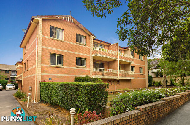 7/6-8A Exeter Road HOMEBUSH WEST NSW 2140