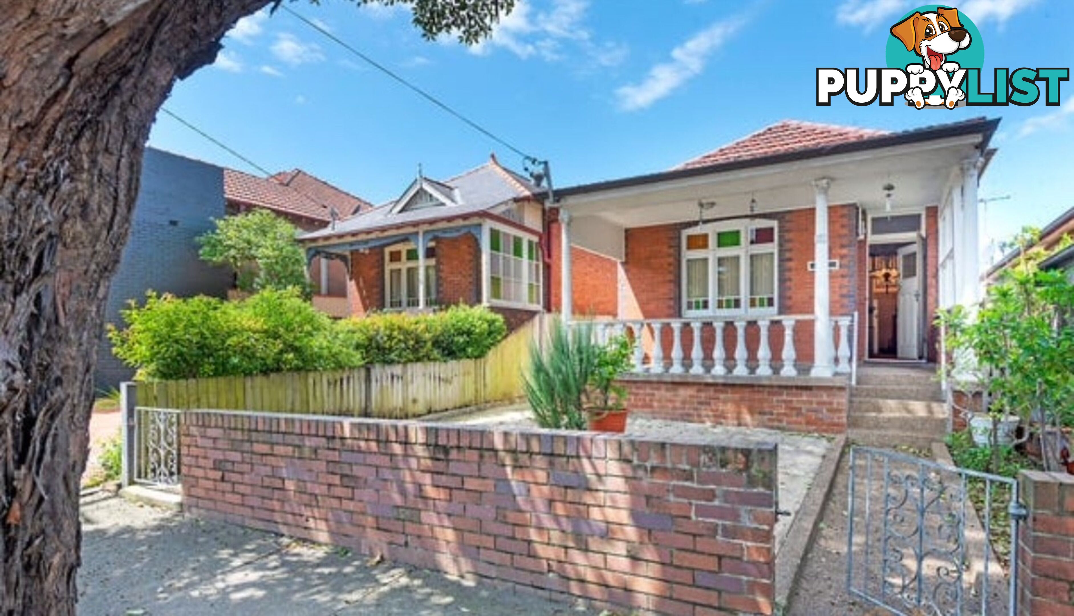 215 Lyons Road RUSSELL LEA NSW 2046