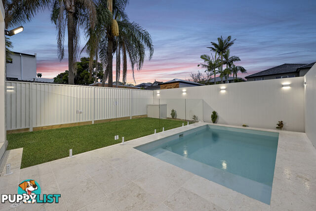 14A Marina Crescent GREENACRE NSW 2190