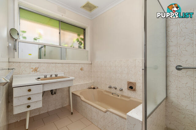 1 Maree St Bentleigh East VIC 3165