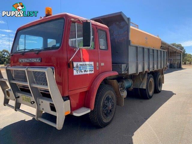 1982 International Acco 1950C Tipper Truck