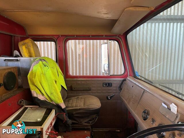 1982 International Acco 1950C Tipper Truck