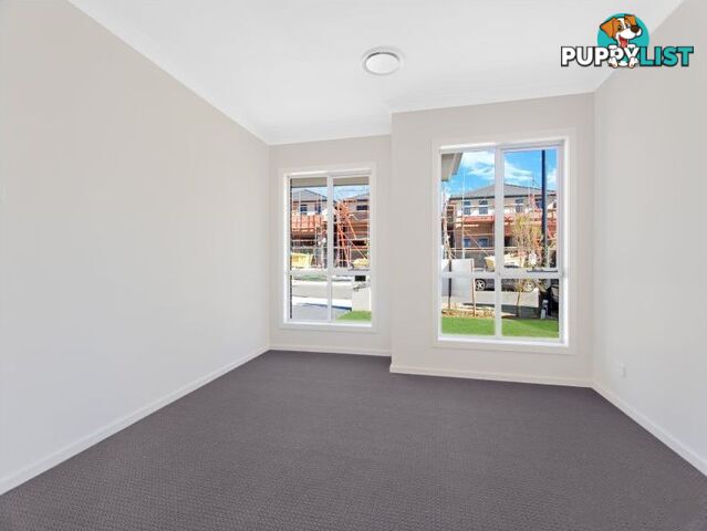 36 Summerland Crescent COLEBEE NSW 2761