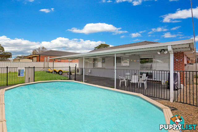 27 Aldan Place ST CLAIR NSW 2759