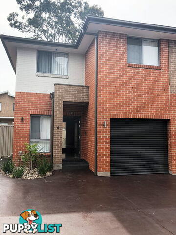 5 Sharada Glade WOODCROFT NSW 2767