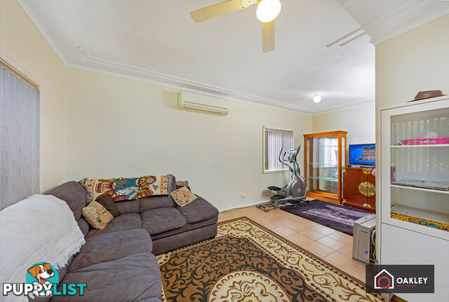 12 Constance Avenue OXLEY PARK NSW 2760