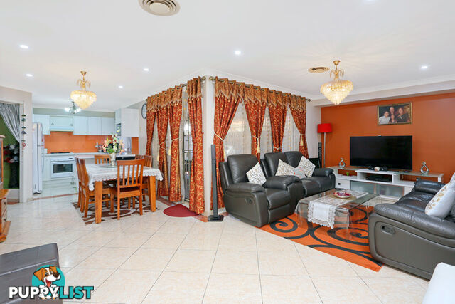 26 Jindabyne Circuit WOODCROFT NSW 2767