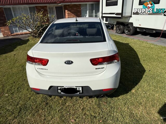 2010 KIA Koup Coupe Manual