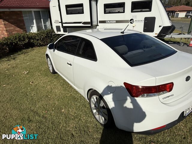 2010 KIA Koup Coupe Manual