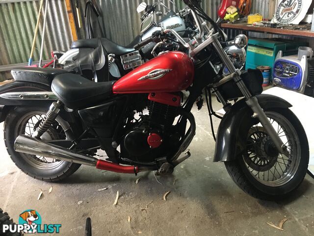 1989 Suzuki Marauder 250 (GZ250)