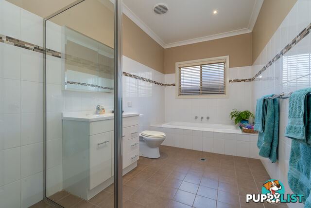 29 Taloumbi Place ORANGE NSW 2800