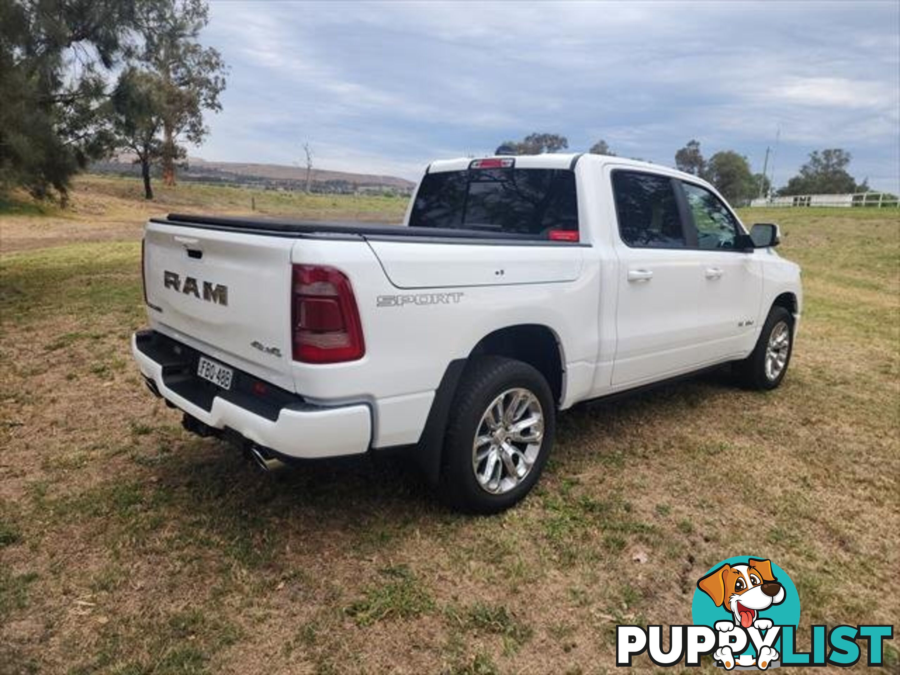 2023 RAM 1500 LARAMIE SPORT RAMBOX DT MY23 4X4 DUAL RANGE UTILITY - DUAL CAB - SHORT WHEELBASE