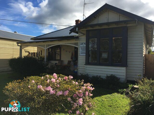 25-27 Falls Rd FISH CREEK VIC 3959