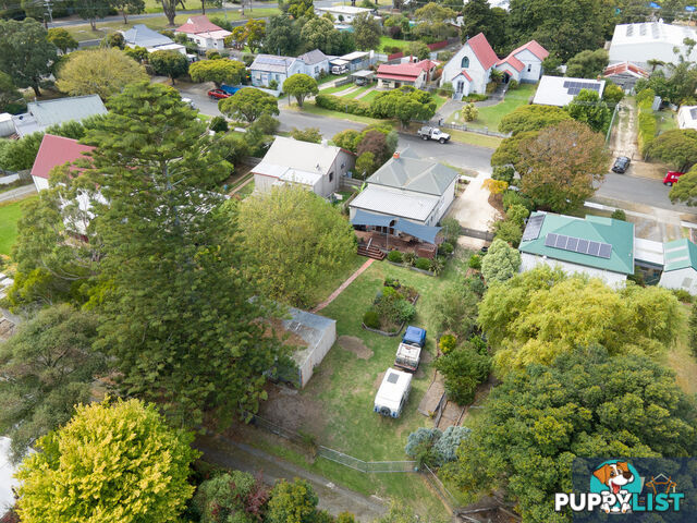 8 Dutton St TOORA VIC 3962