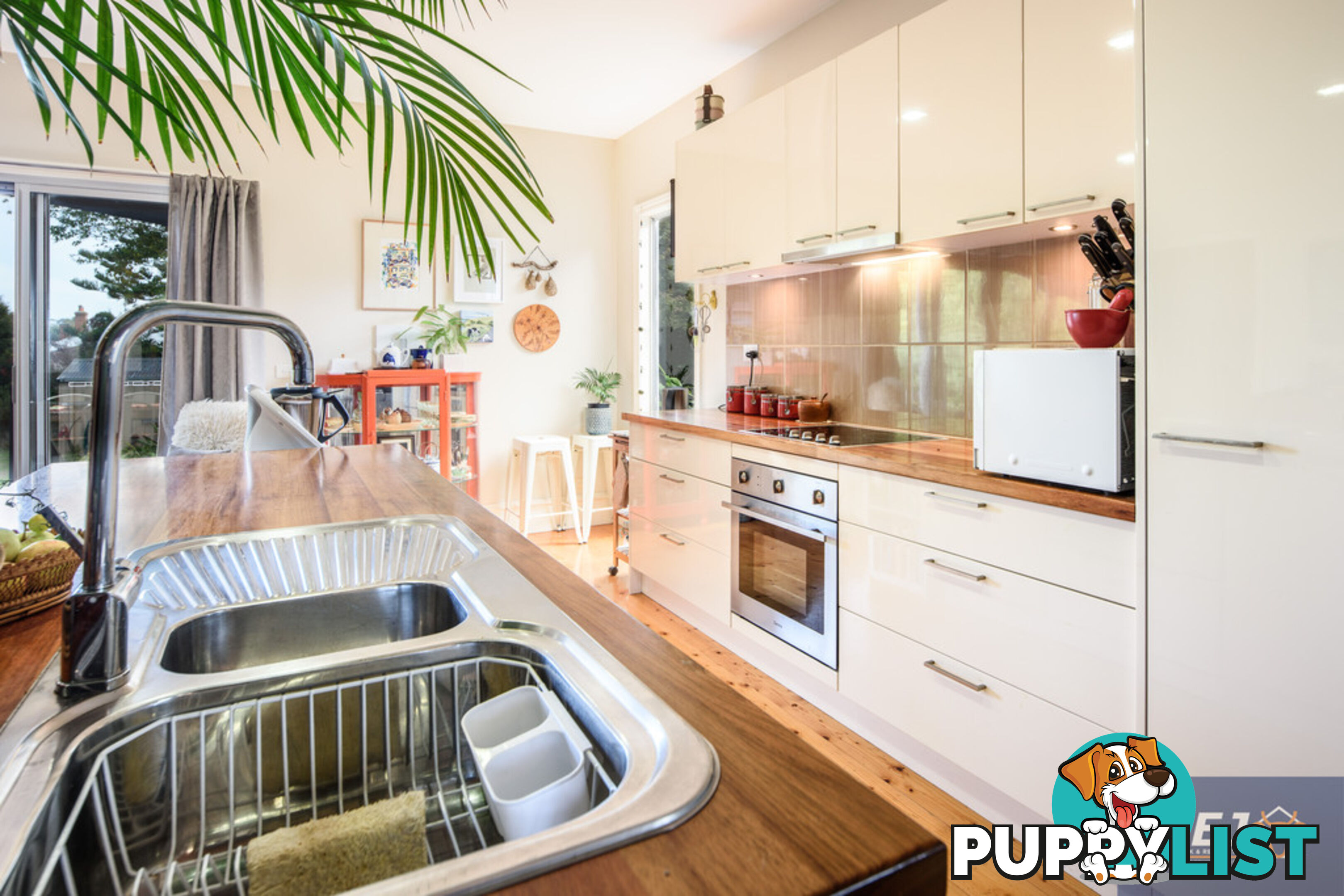 8 Dutton St TOORA VIC 3962