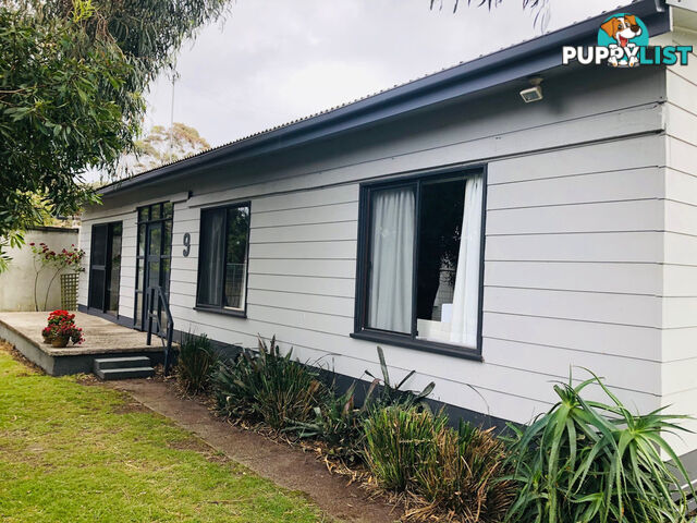 9 Moongana St WARATAH BAY VIC 3959