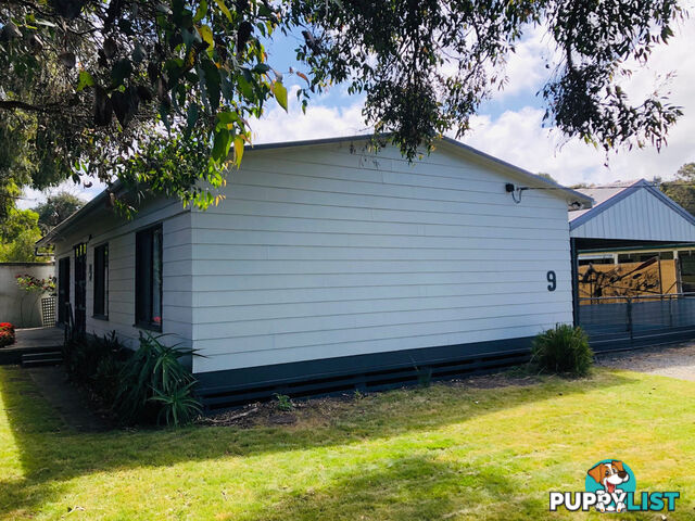 9 Moongana St WARATAH BAY VIC 3959