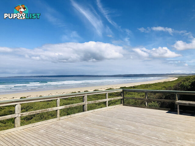 6 Beach Pde SANDY POINT VIC 3959