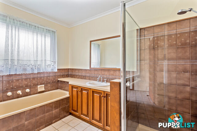 6 Pine Grove WARRAGUL VIC 3820