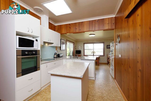 40 Hall Rd FOSTER VIC 3960