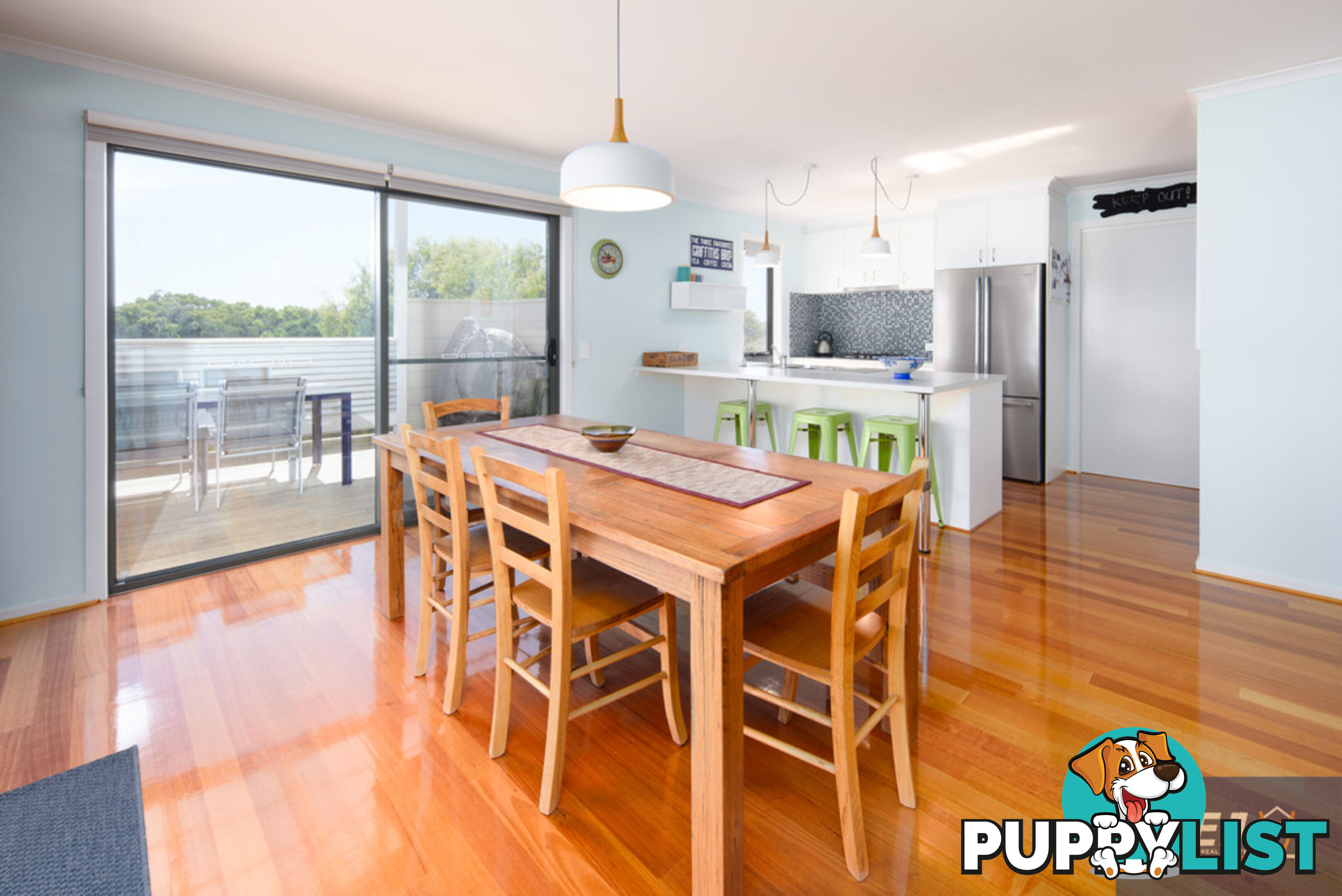 9 Ash Ave SANDY POINT VIC 3959