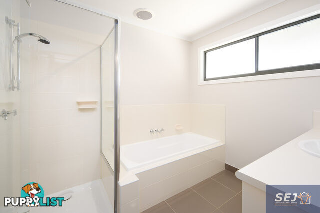 9 Ash Ave SANDY POINT VIC 3959