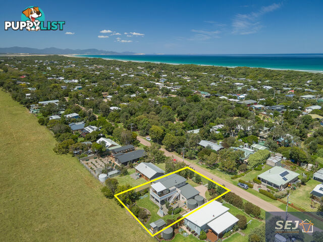 9 Ash Ave SANDY POINT VIC 3959