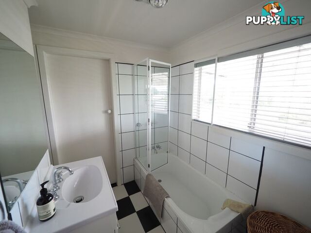 8 Welshpool Rd TOORA VIC 3962