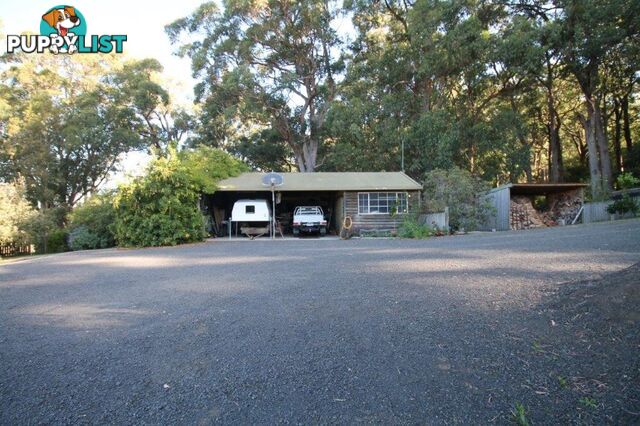 4 Albert River Rd WELSHPOOL VIC 3966