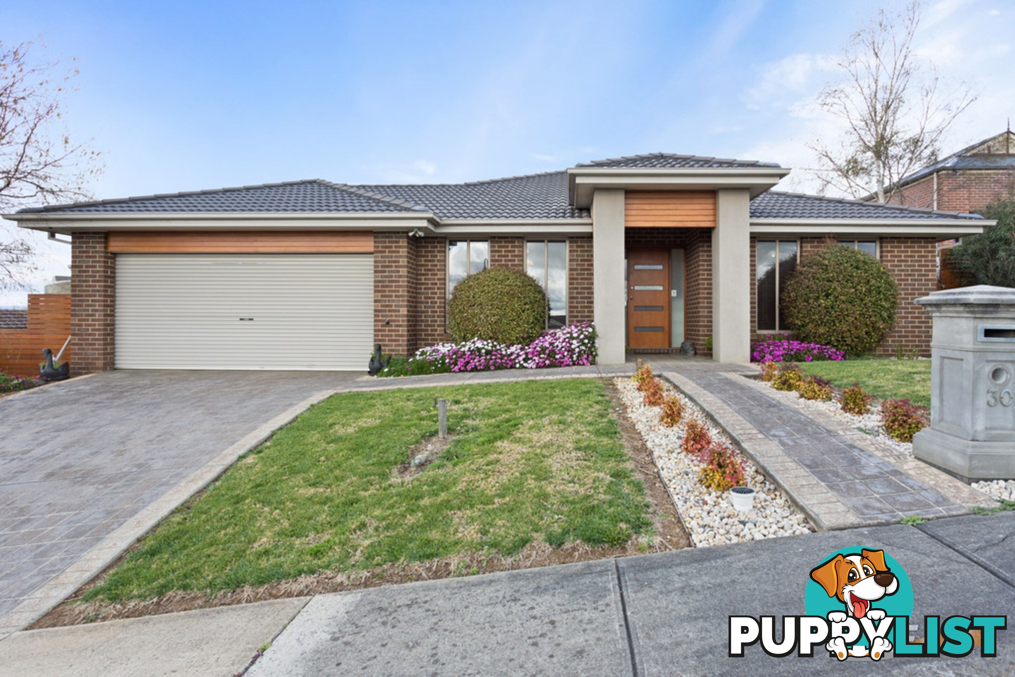 30 Munro Street WARRAGUL VIC 3820