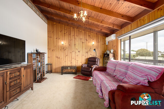 2B Mill St TOORA VIC 3962