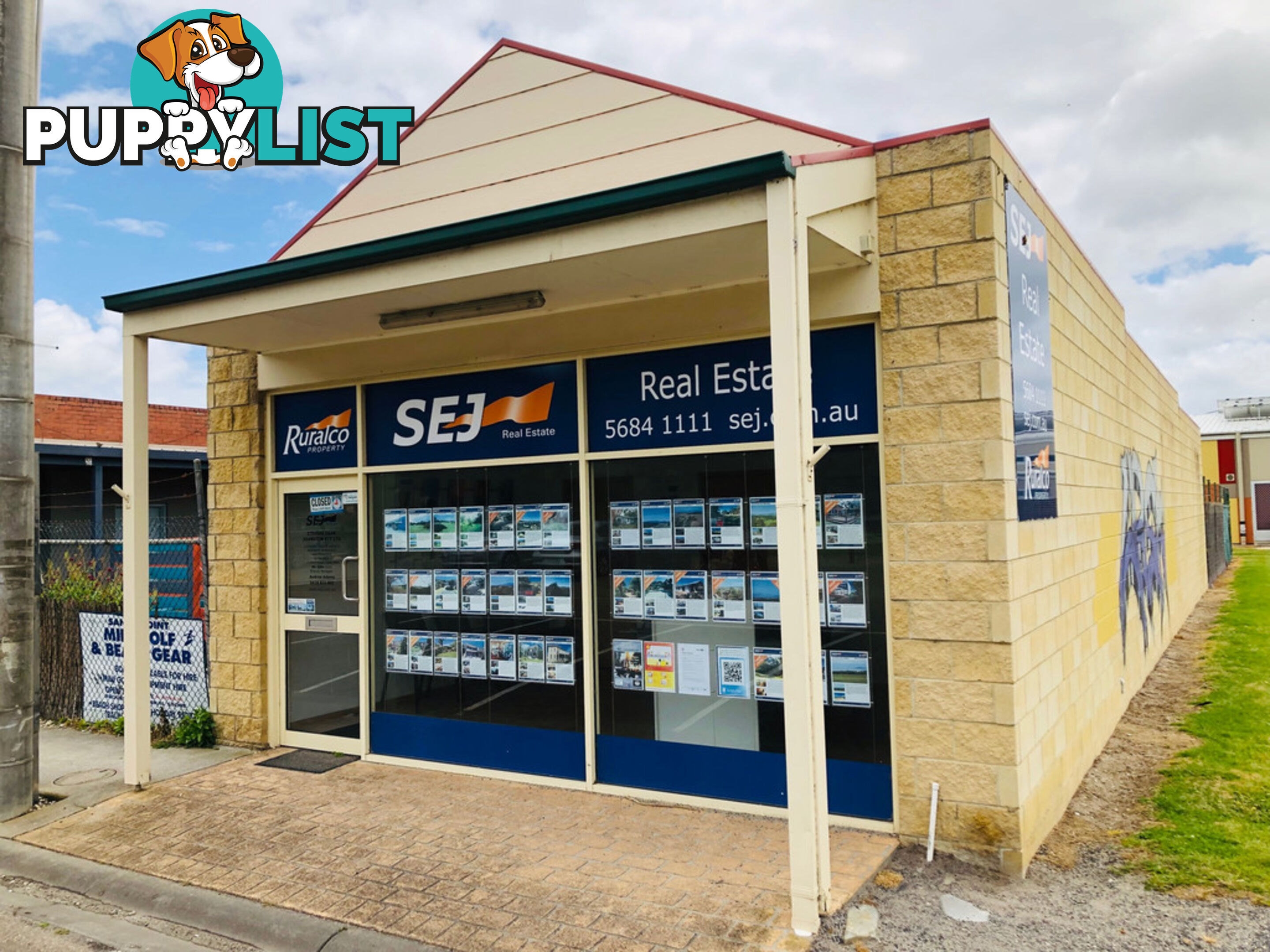 111 Beach Pde SANDY POINT VIC 3959