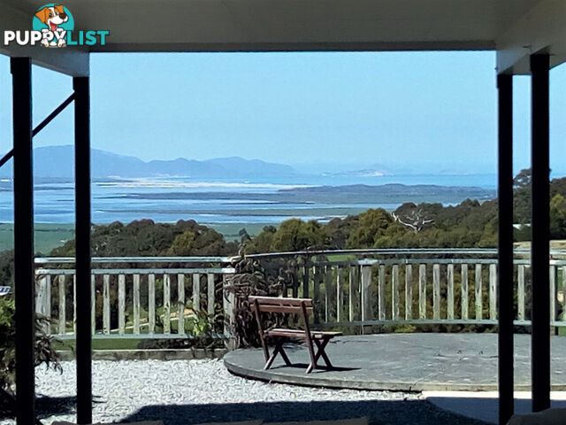25 Mathers Rd FISH CREEK VIC 3959