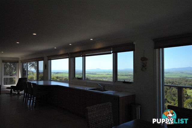 25 Mathers Rd FISH CREEK VIC 3959