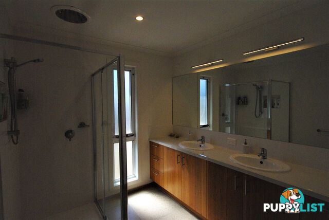 25 Mathers Rd FISH CREEK VIC 3959