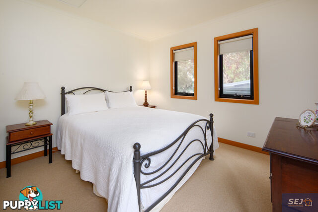 1 Caringal St WARATAH BAY VIC 3959