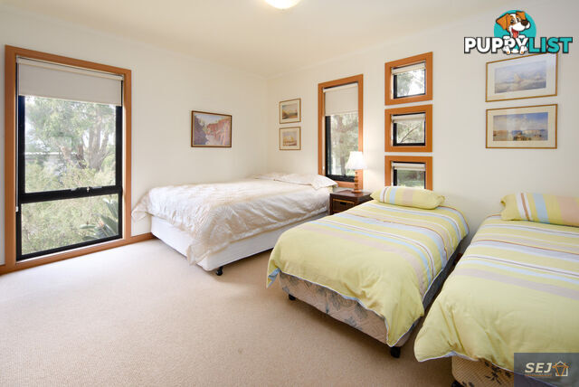 1 Caringal St WARATAH BAY VIC 3959