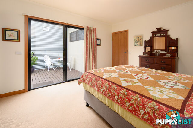 1 Caringal St WARATAH BAY VIC 3959
