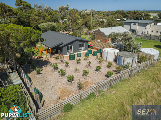 13 Ash Ave SANDY POINT VIC 3959