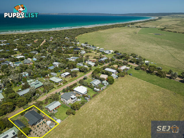 13 Ash Ave SANDY POINT VIC 3959