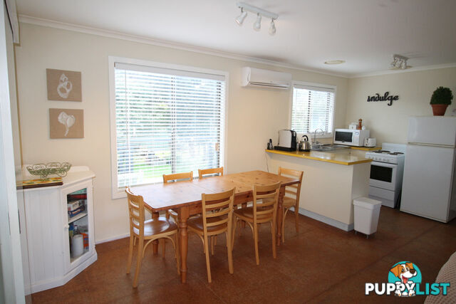 1 Ennisvale Ave SANDY POINT VIC 3959