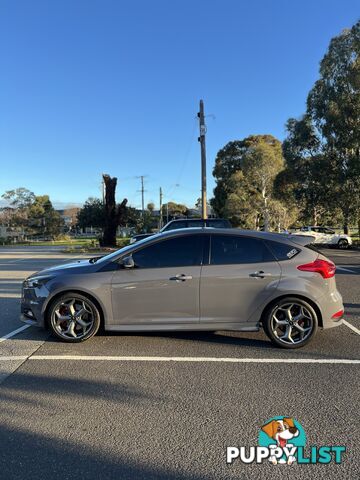 2017 Ford Focus ST Hatchback Manual