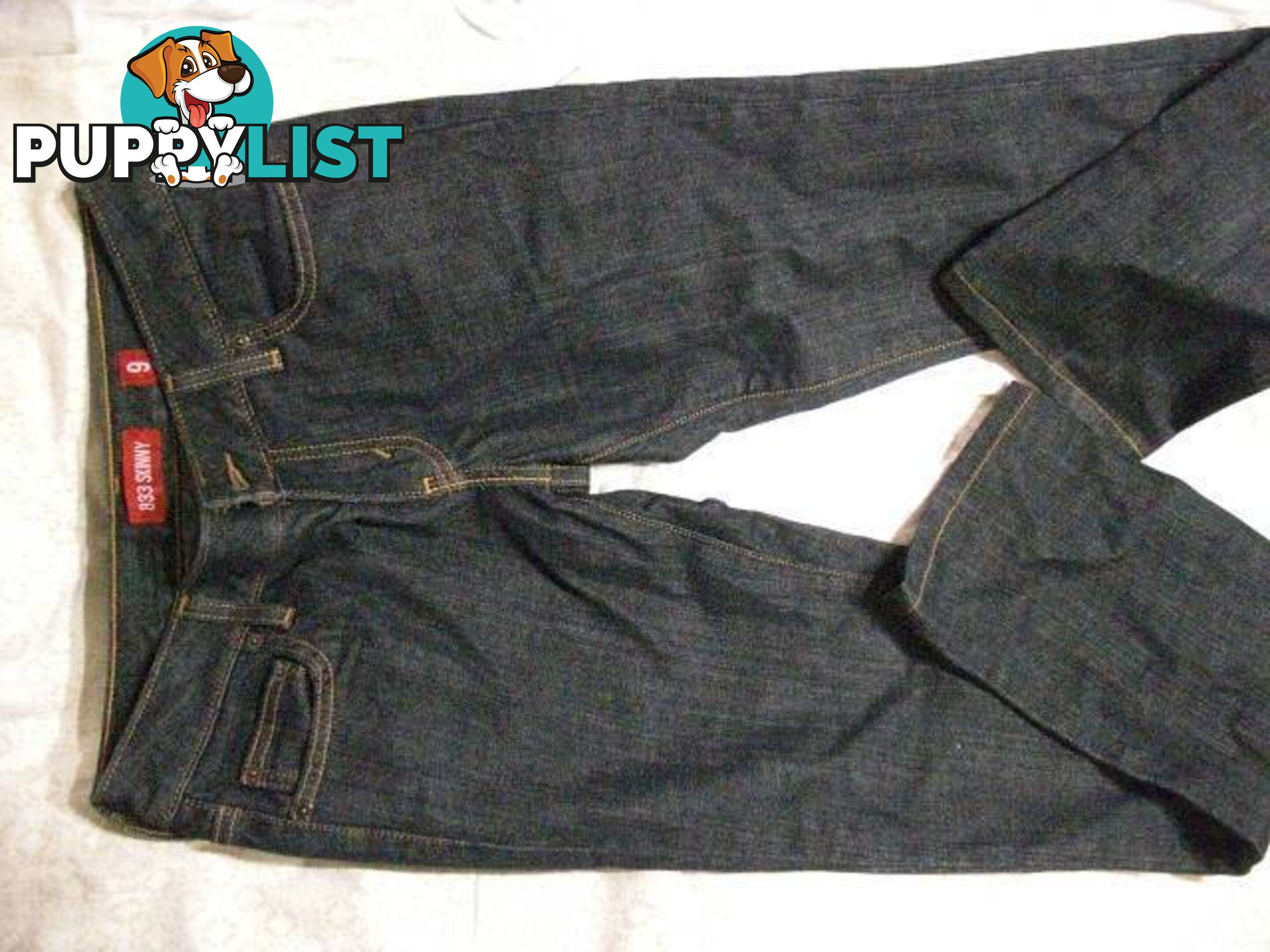 NEW levis 883 skinny size 9