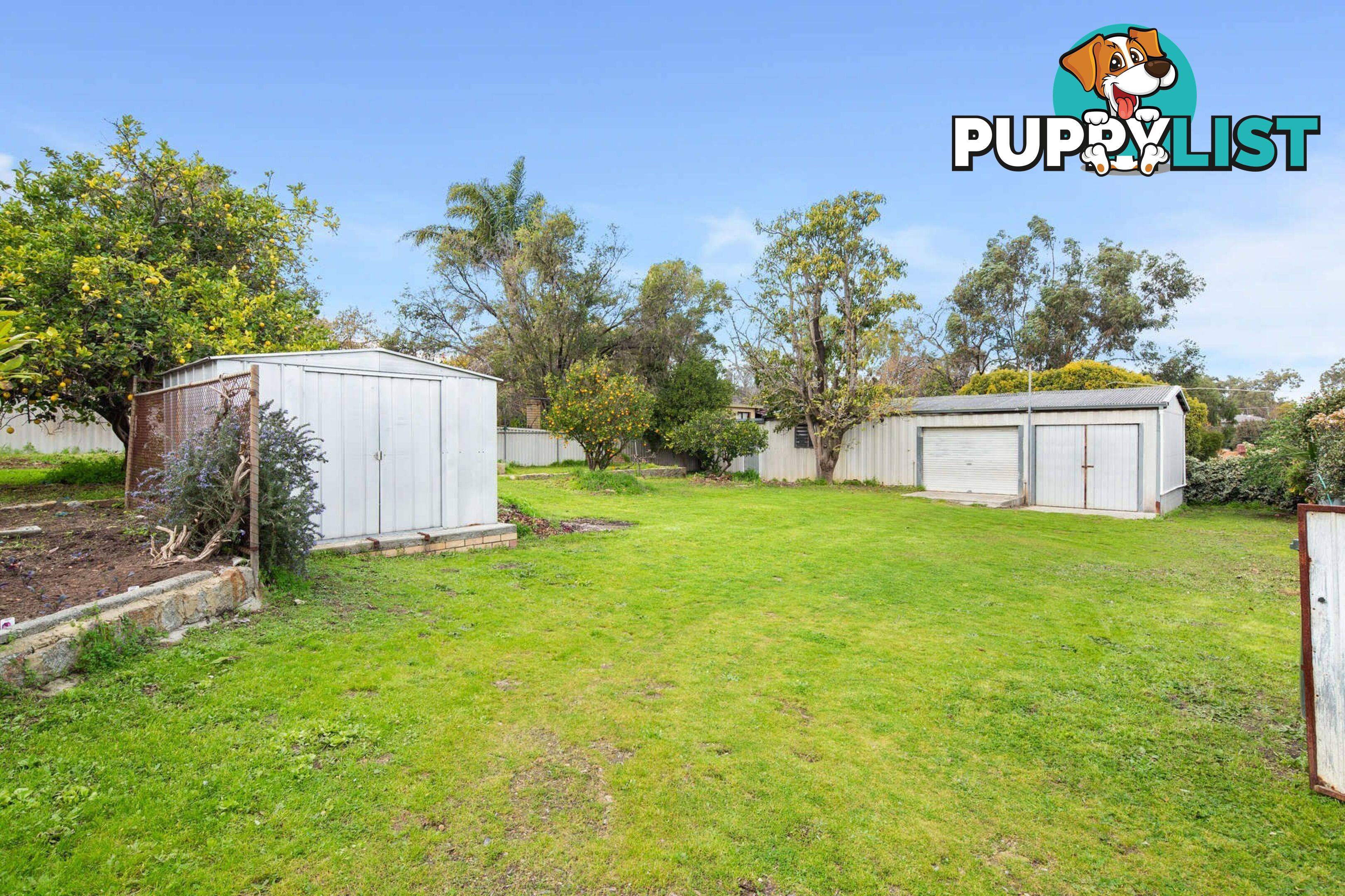 8 Avonia Road KALAMUNDA WA 6076