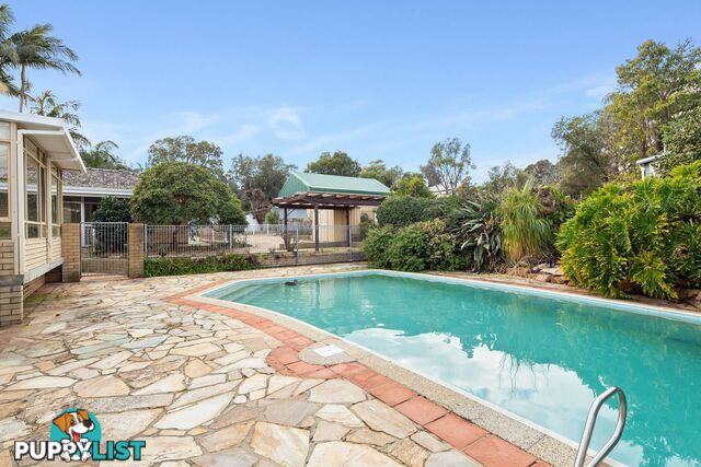 8 Avonia Road KALAMUNDA WA 6076