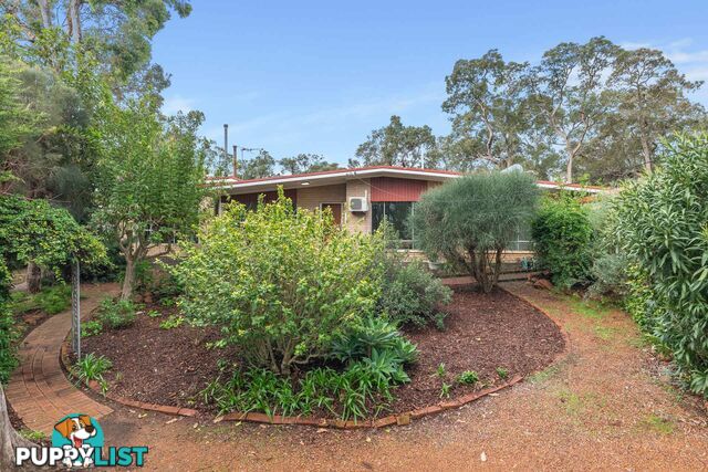 14 Collins Road KALAMUNDA WA 6076