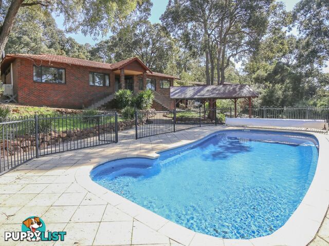 38 Valley Road KALAMUNDA WA 6076