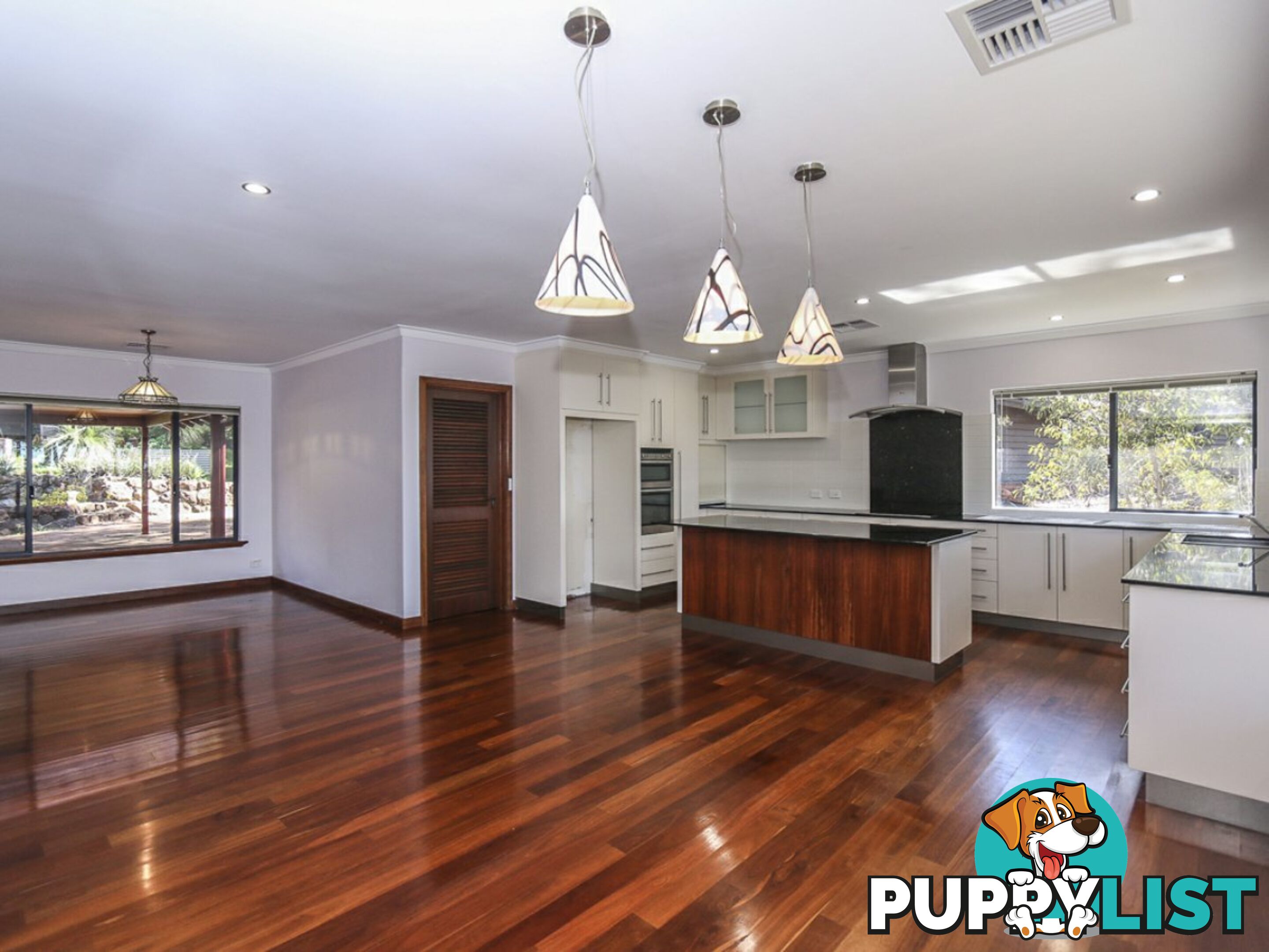 38 Valley Road KALAMUNDA WA 6076